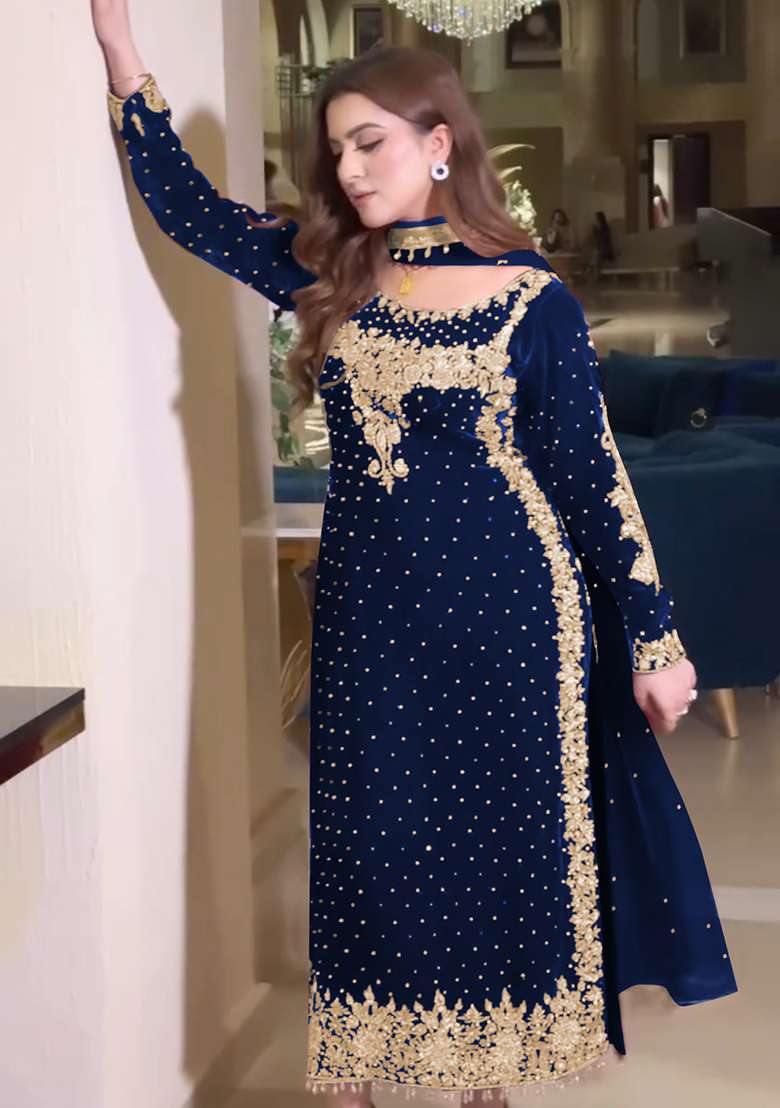 Blue Embroidered Velvet Pakistani Suit Set - Indya