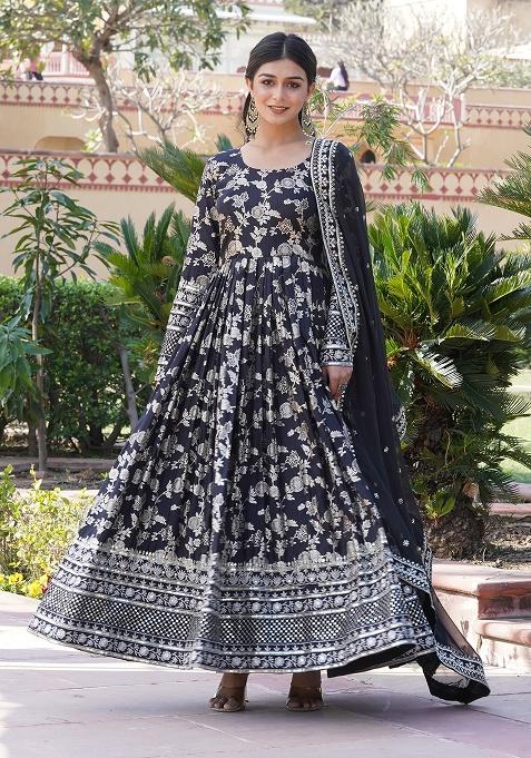 Black Embroidery Viscose Jacquard Kurta Set
