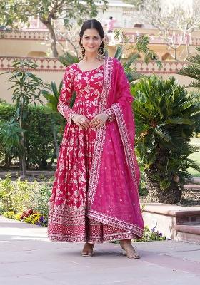 Pink Embroidery Viscose Jacquard Kurta Set