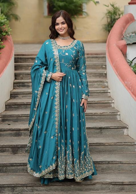 Black Embroidery Chinon Kurta Set