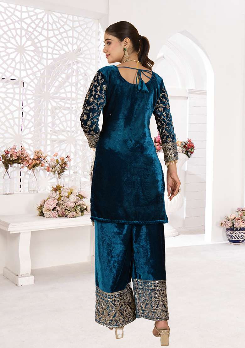 Wine Embroidered Velvet Pakistani Suit Set - Indya