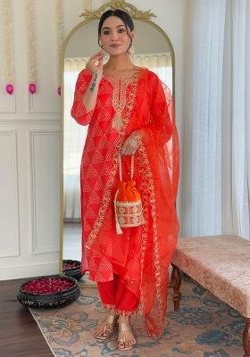 Red Dots Print Crepe Kurta Set