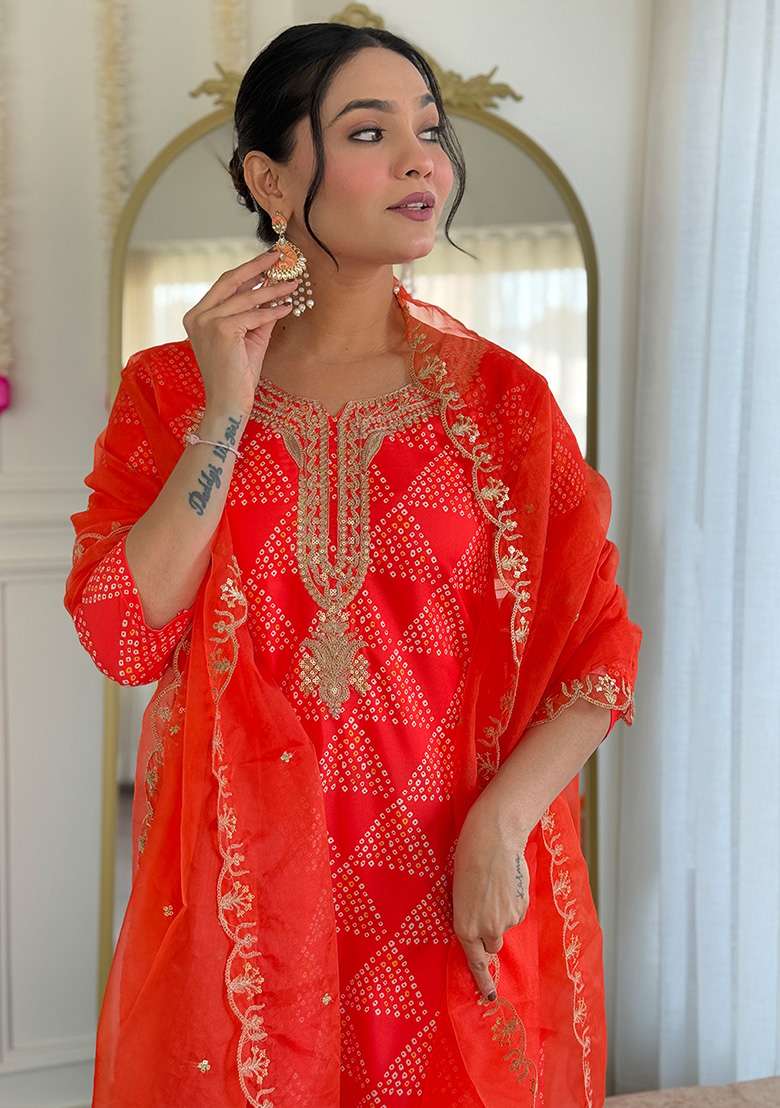 Red Bandhani Crepe Straight Kurta Set - Indya