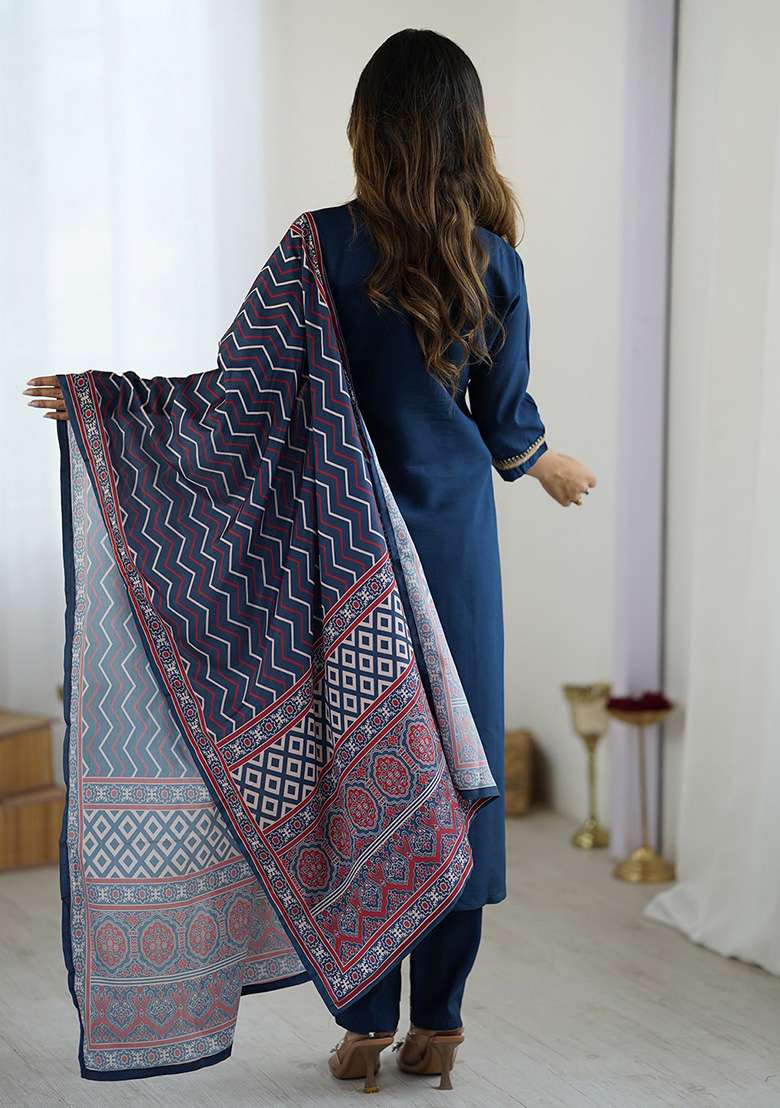 Navy Blue Embroidered Silk Blend Straight Kurta Set - Indya