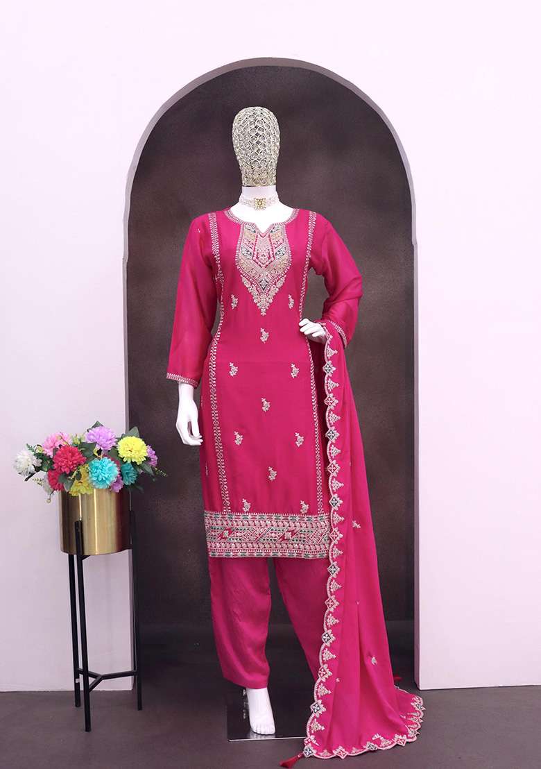 Rani Pink Embroidered Silk Blend Pakistani Suit Set - Indya