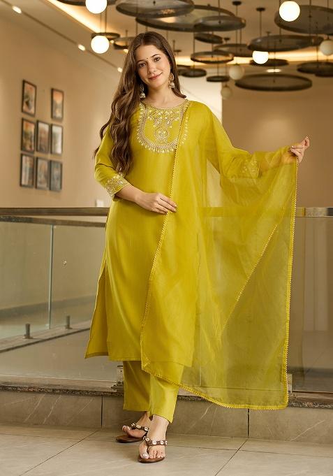 Musterd Embroidery Rayon Kurta Set