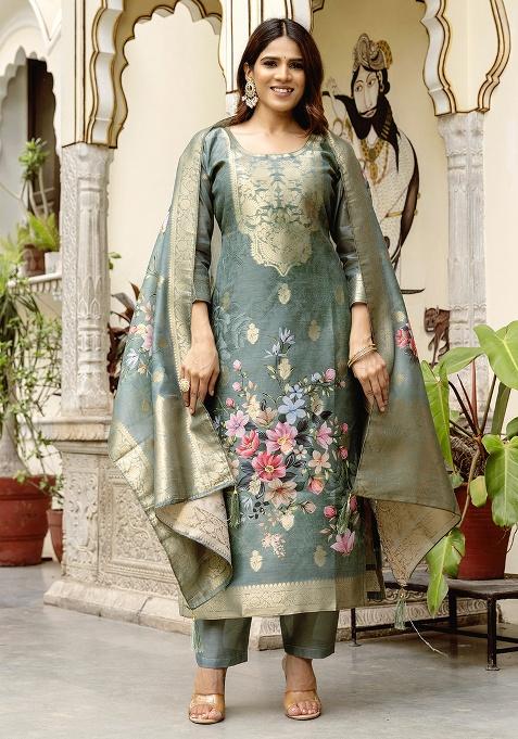 Green Printed Cotton Blended Kurta Set