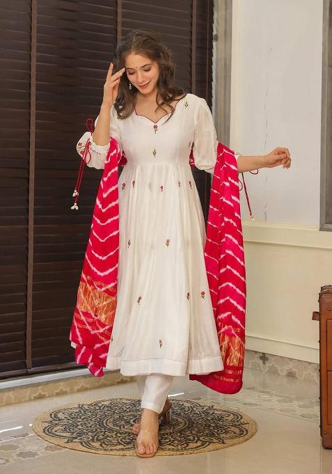 Cream Embroidery Chanderi Kurta Set