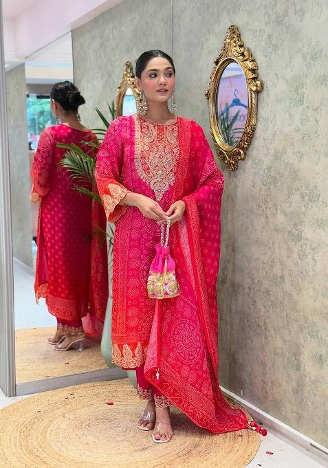 Pink Printed Crepe Kurta Set