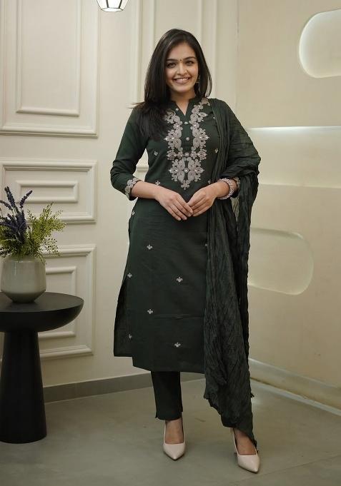 Pink Embroidery Rayon Kurta Set