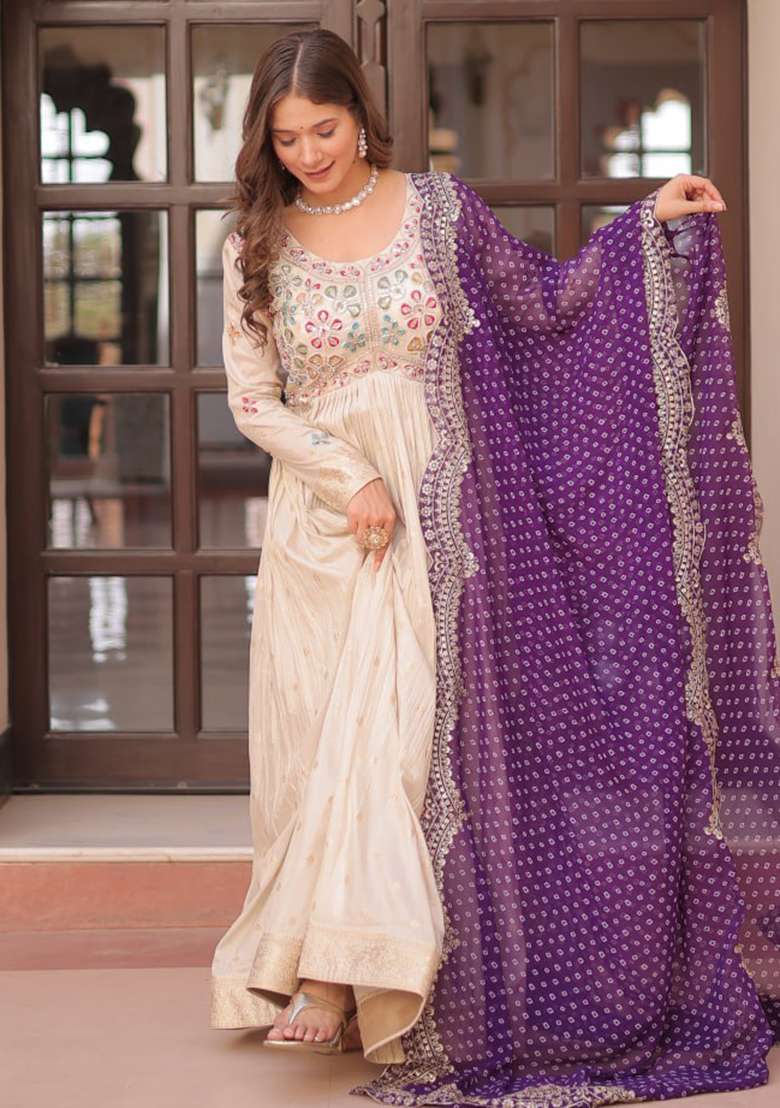 Off White Embroidered Cosmos Anarkali Set - Indya