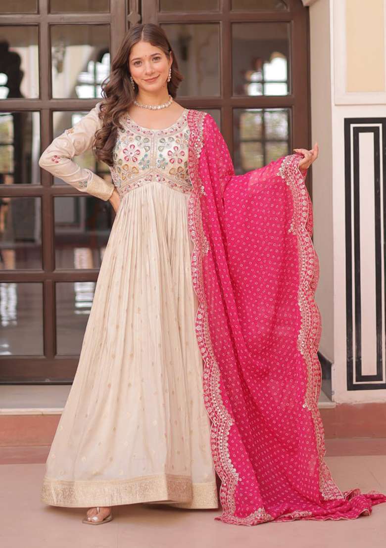 Off White Embroidered Cosmos Anarkali Set - Indya