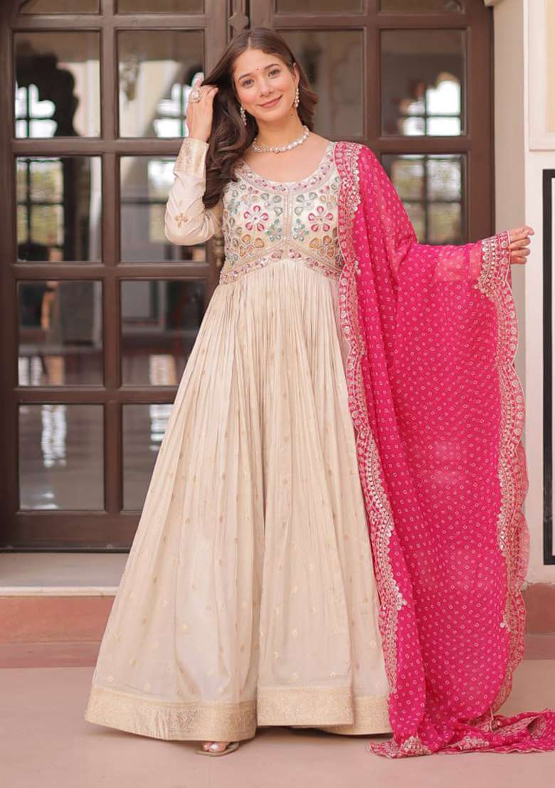 Off White Embroidered Cosmos Anarkali Set - Indya