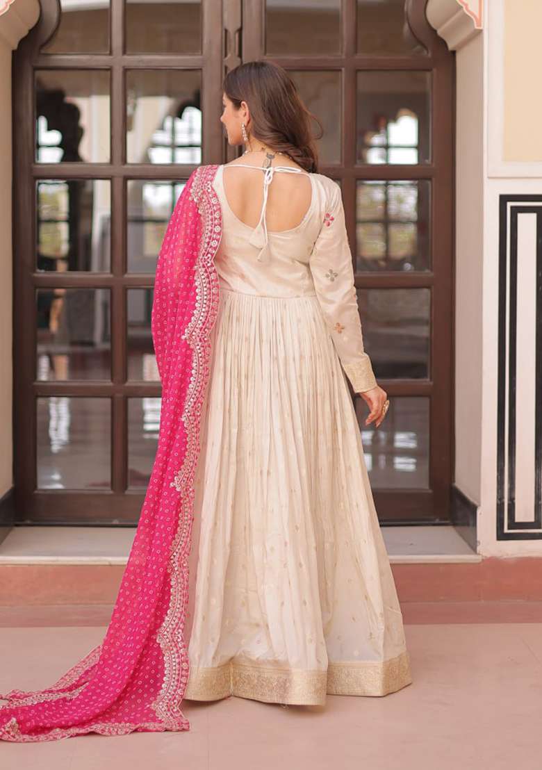 Off White Embroidered Cosmos Anarkali Set - Indya