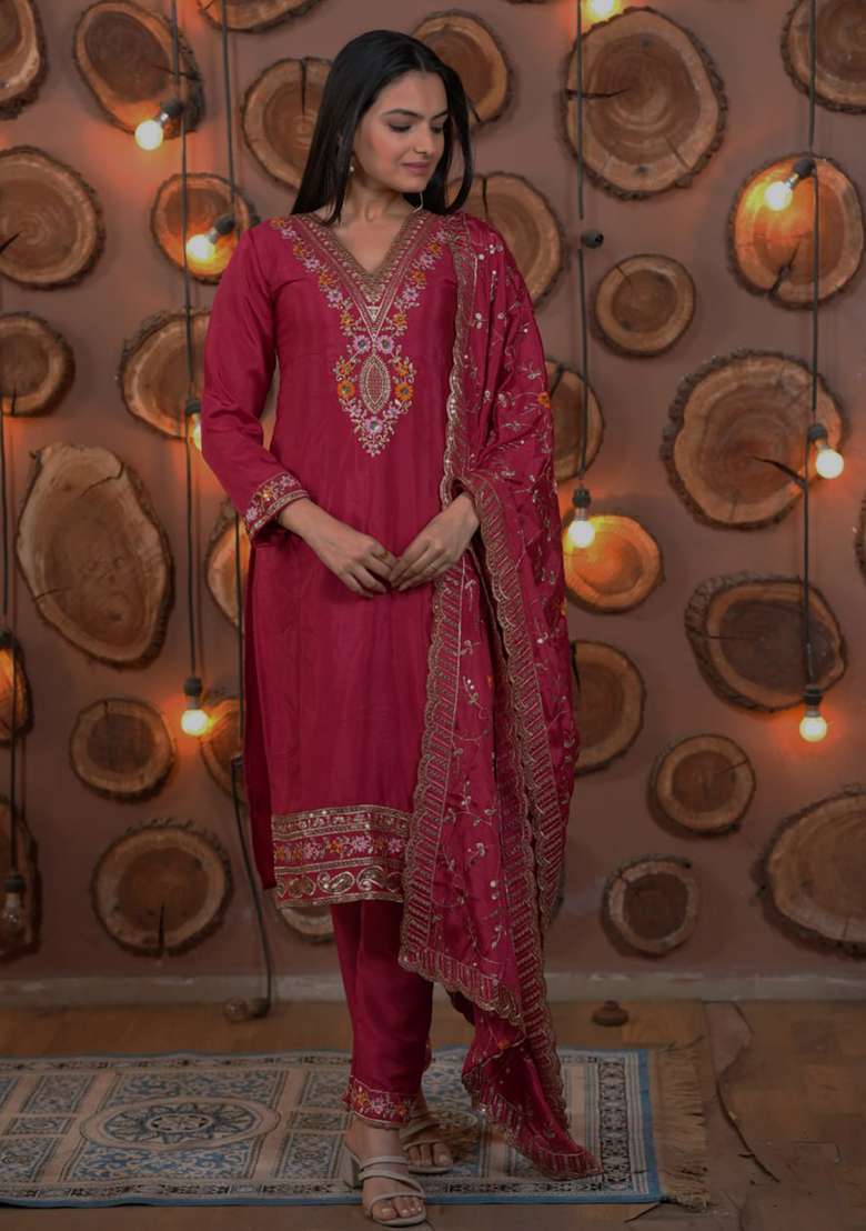 Maroon Embroidered Chinon Pakistani Suit Set - Indya