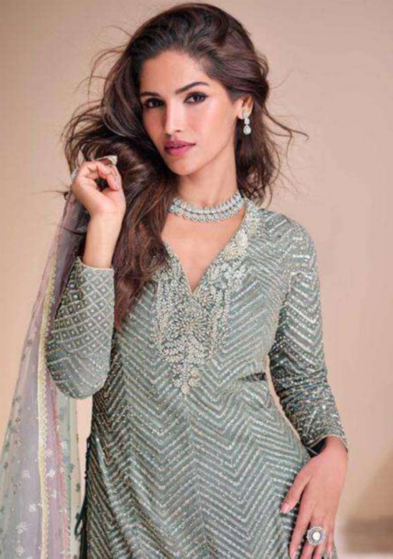 Grey Embroidered Georgette Pakistani Suit Set - Indya