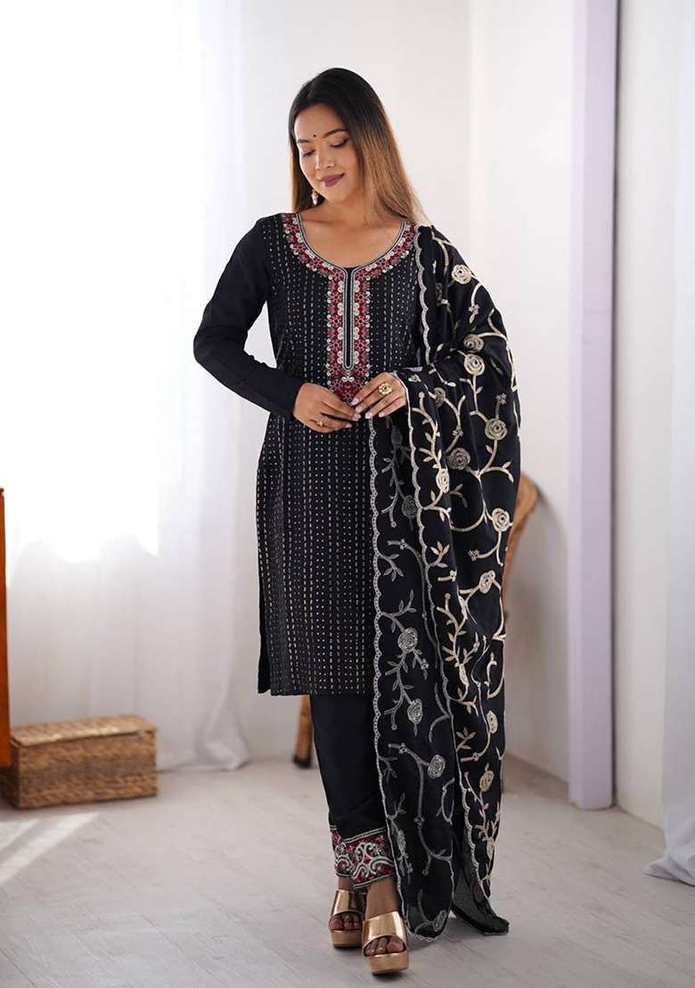 Black Motif Silk Kurta Set - Indya