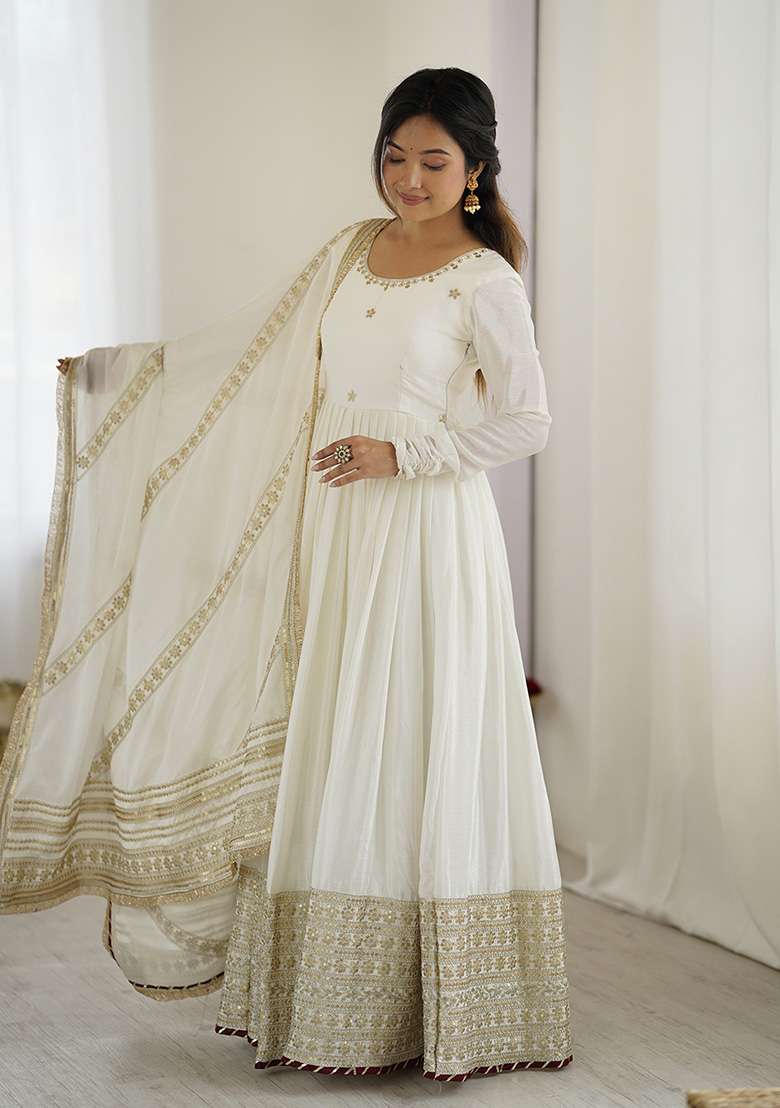 White Motif Silk Kurta Set - Indya