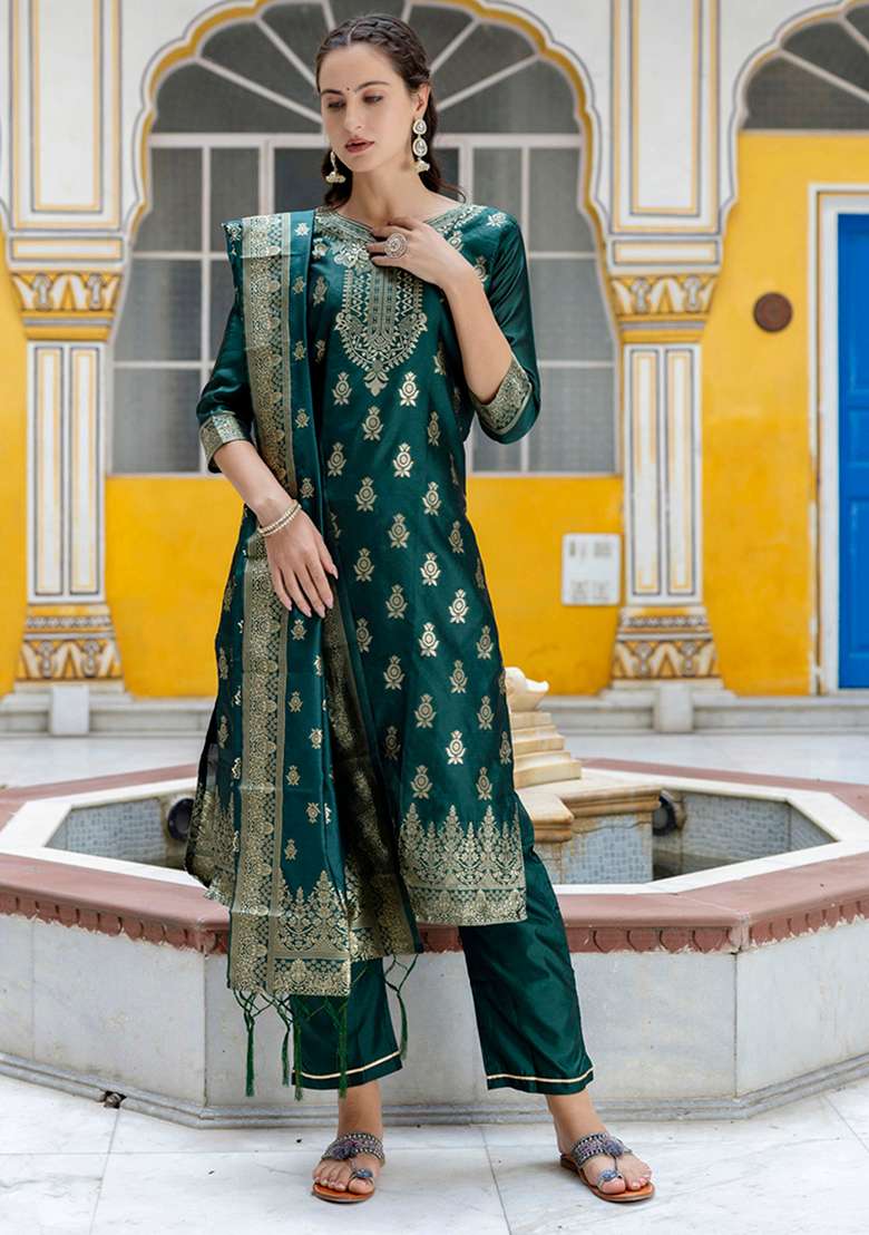Green Embroidered Silk Blend Straight Kurta Set - Indya