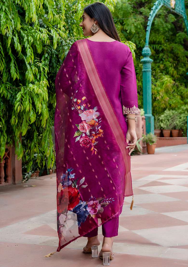 Purple Embroidered Silk Blend Straight Kurta Set - Indya