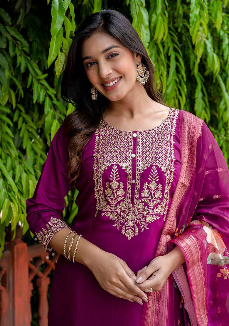 Purple Embroidered Silk Blend Straight Kurta Set - Indya
