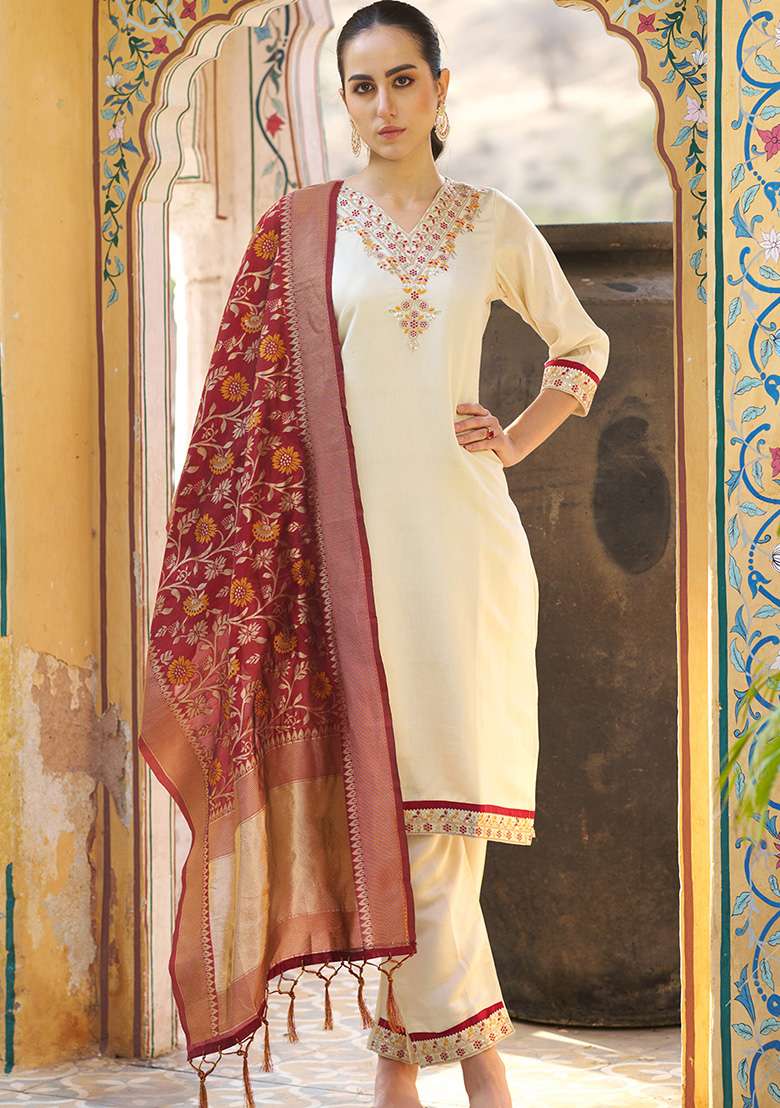 Maroon Embroidered Silk Blend Straight Kurta Set - Indya
