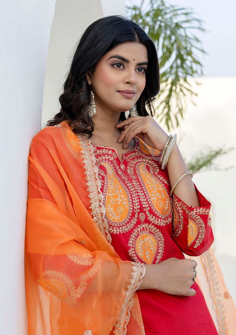 Pink Embroidered Rayon Straight Kurta Set - Indya