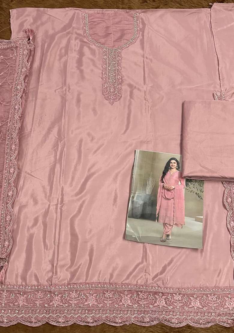 Pink Embroidered Silk Blend Kurta Set - Indya