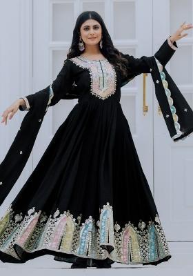 Black  Sequnce Emroidery Work Chinnon Silk  Kurta Set
