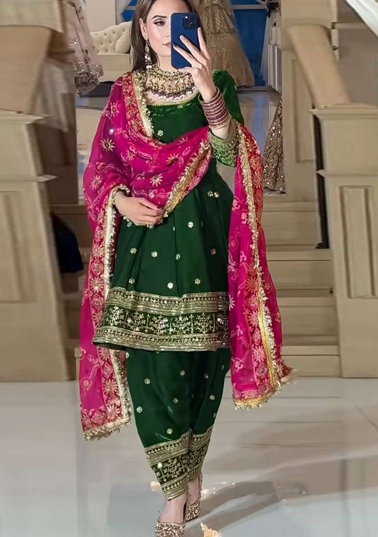 Green Embroidered Silk Blend Punjabi Suit - Indya