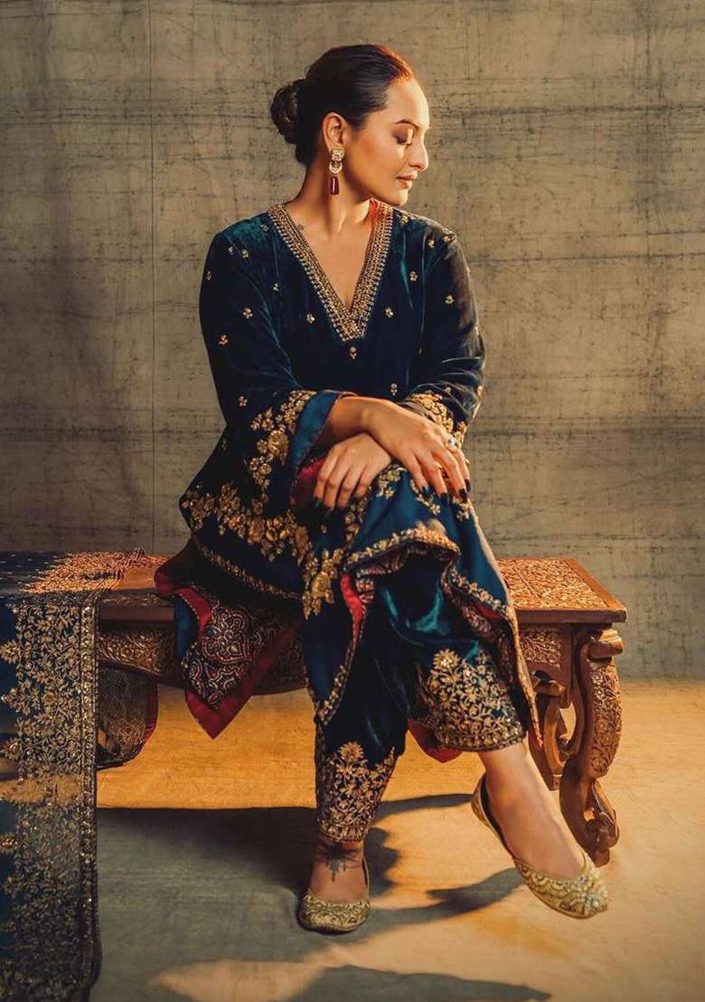 Green  Embroidery Velvet  Salwar Suit - Indya