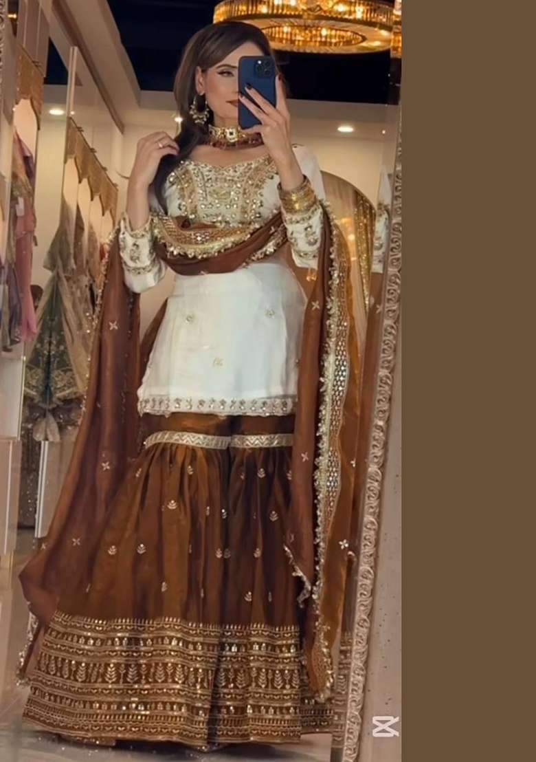 White Gold Embroidery Crep Silk Salwar Suit - Indya