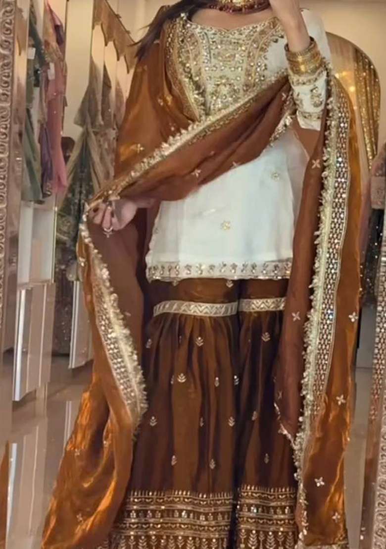 White Gold Embroidery Crep Silk Salwar Suit - Indya