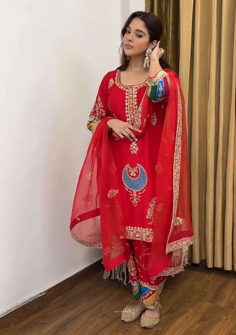 Red Embroidered Crepe Punjabi Suit - Indya