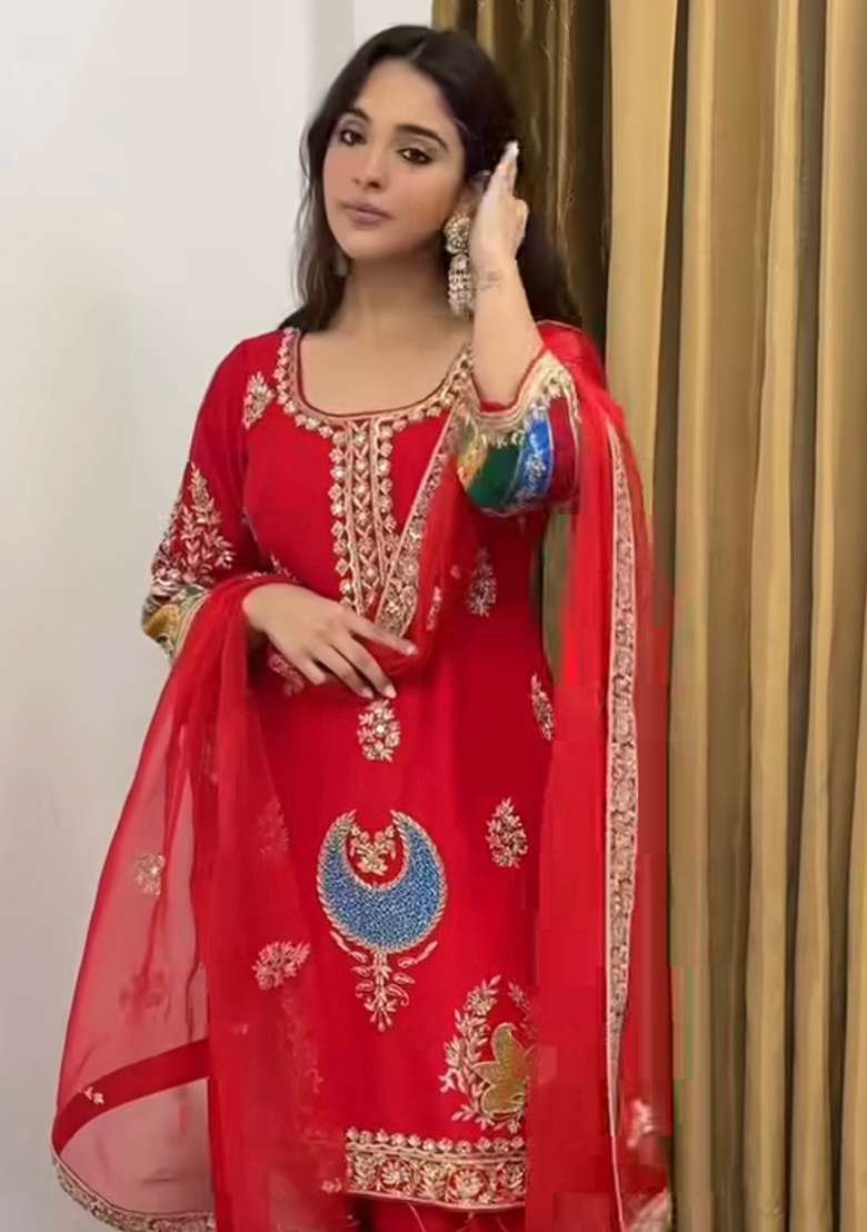Red Embroidered Crepe Punjabi Suit - Indya