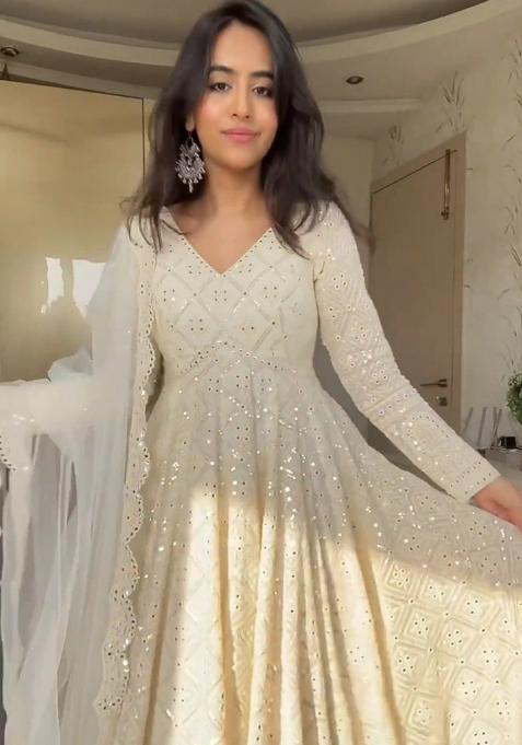 Red  Embroidery Georgette Salwar Suit