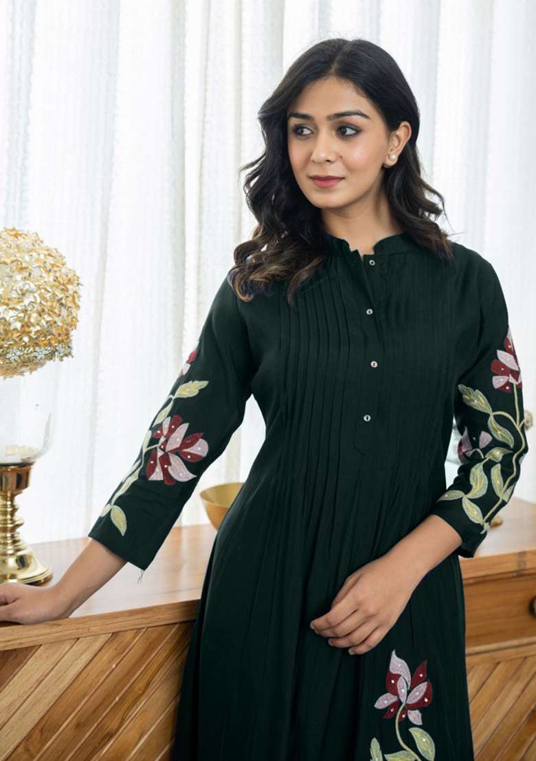 Black Hand Embroidery Cotton  Kurta Set - Indya