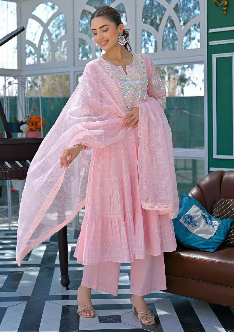 Pink Embroidery Silk Blend Kurta Set - Indya