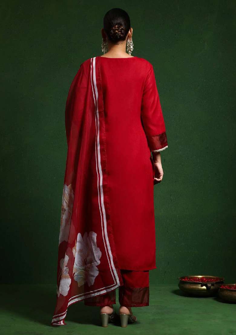 Red Embroidery Silk Blend Kurta Set - Indya