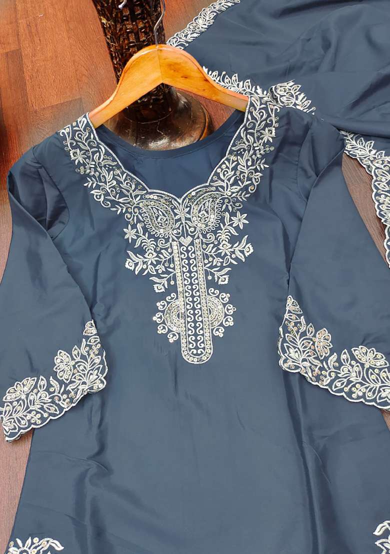 Dark Sky Chikankari Crepe Pakistani Suit Set - Indya