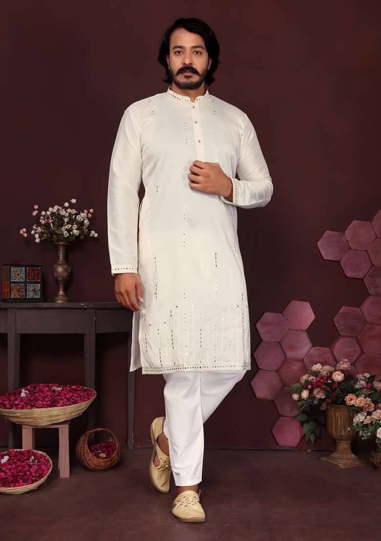 Off White Chikankari Silk Blend Kurta - Indya