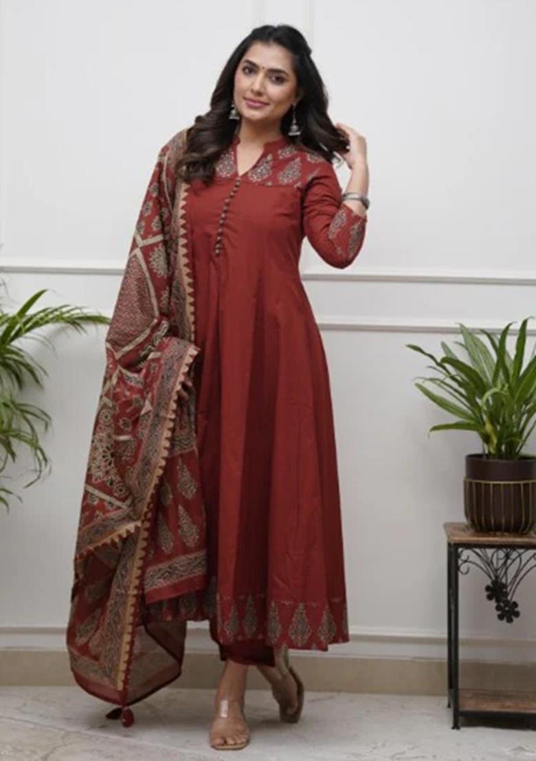 Maroon Embroidered Cotton Flex Kurta Set - Indya