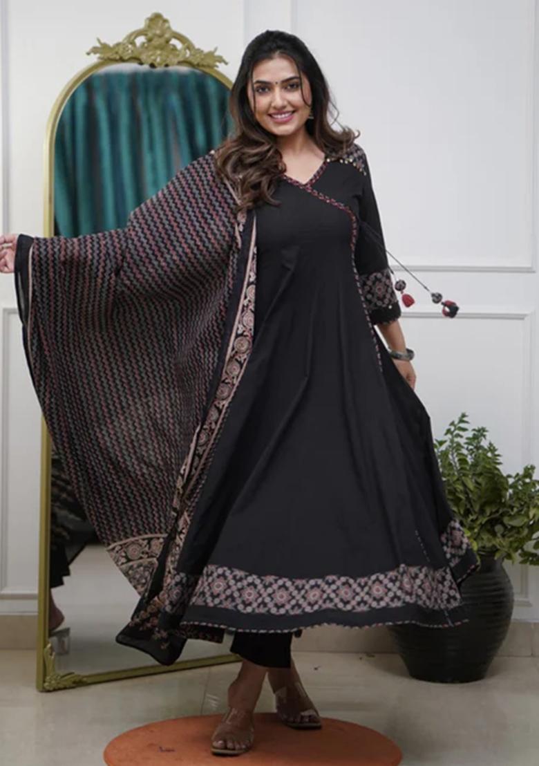 Black Embroidered Cotton Kurta Set - Indya