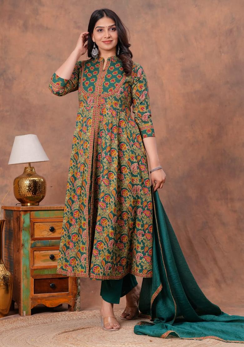 Green Embroidered Cotton Kurta Set - Indya