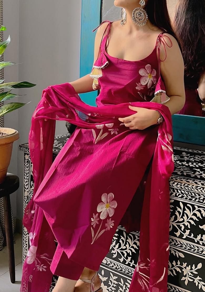 Rani Pink Motif Viscose French Crepe Kurta Set - Indya