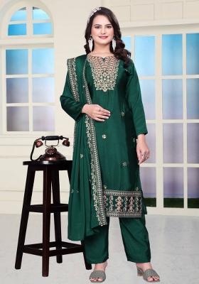 Green Motif Chinon Kurta Set