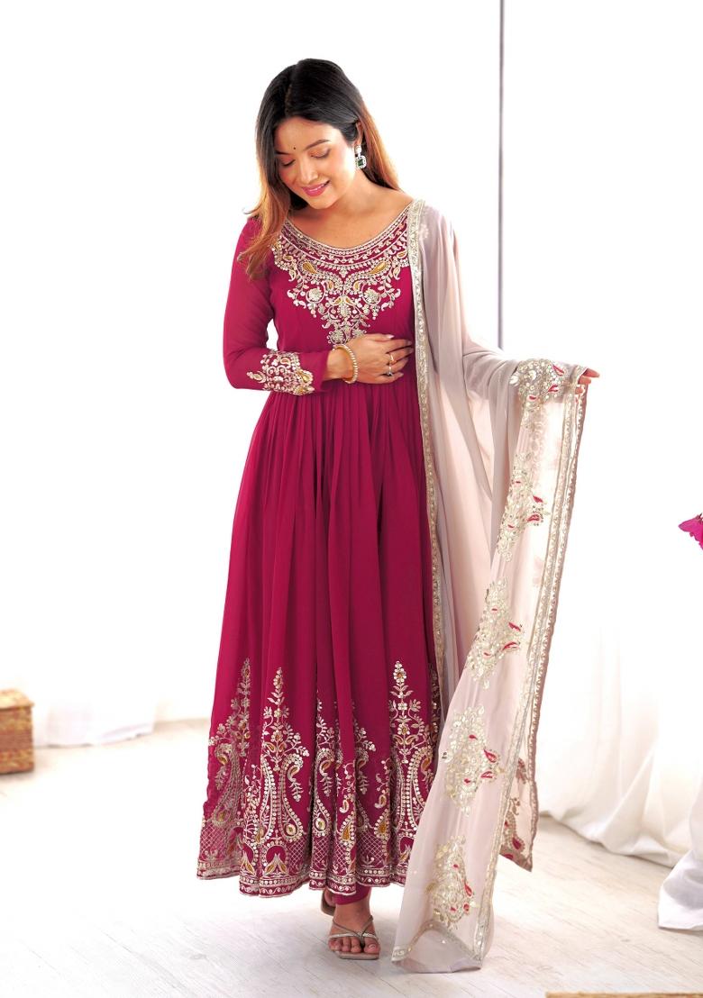 Pink Motif Georgette Kurta Set - Indya