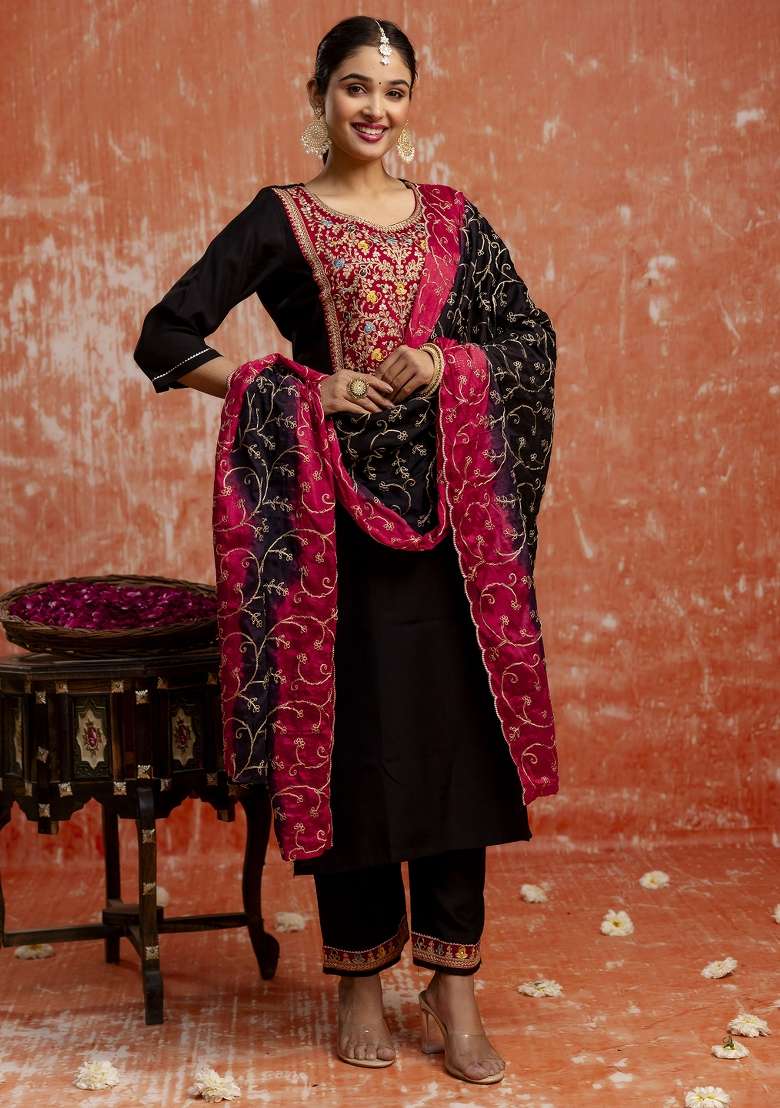Black Motif Viscose Rayon Kurta Set - Indya
