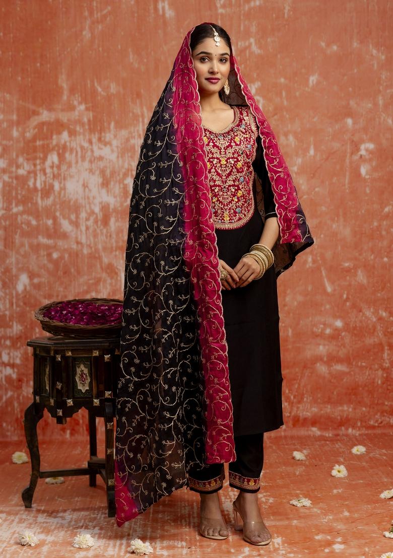 Black Motif Viscose Rayon Kurta Set - Indya