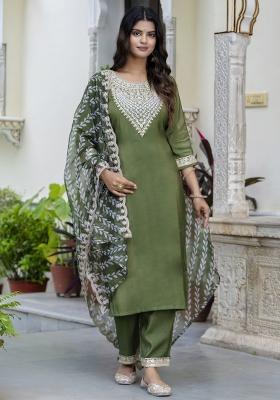 Green Motif Silk Kurta Set